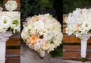 Buchet de Mireasa " Nerine ", Buchetul contine nerine, minirosa, ornithogalum, bujor, hortensia, fresia, trandafiri, eustoma